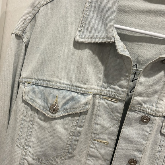 Zara denim jacket with fruits embroidered - Picture 3 of 4